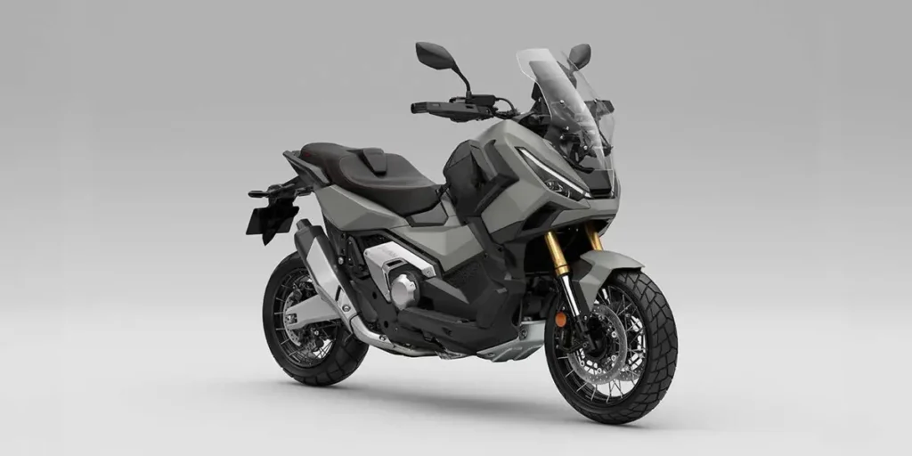 مقایسه هوندا PCX با یاماها NMAX