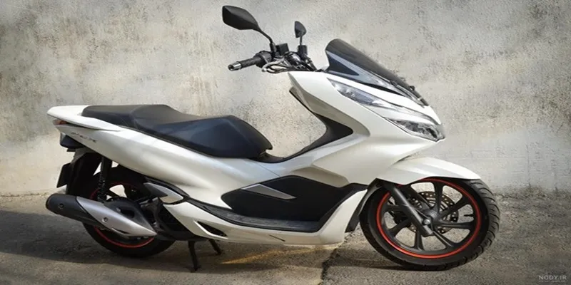 هوندا PCX با یاماها NMAX