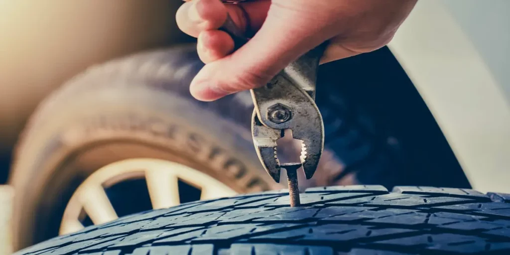 پنچرگیری موتور کلیک