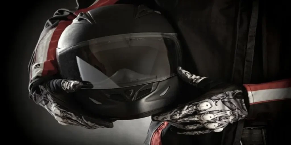 قوانین استفاده از کلاه کاسکت در ایران و جریمه های آن