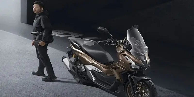 Difference between Thai and Indonesian ADV 160