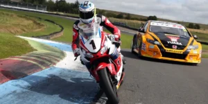 موتورسیکلت بخریم یا ماشین؟ نکات مهم هنگام خرید