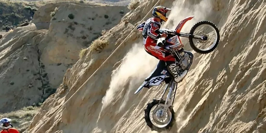 دلایل کم اوردن موتور سیکلت در سربالایی