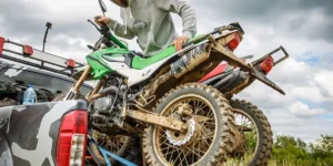 رانندگی ایمن با موتورسیکلت کراس در پیست